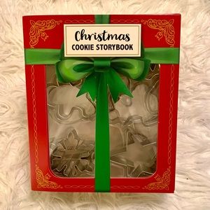 12 pc Christmas cookie storybook cookie cutters